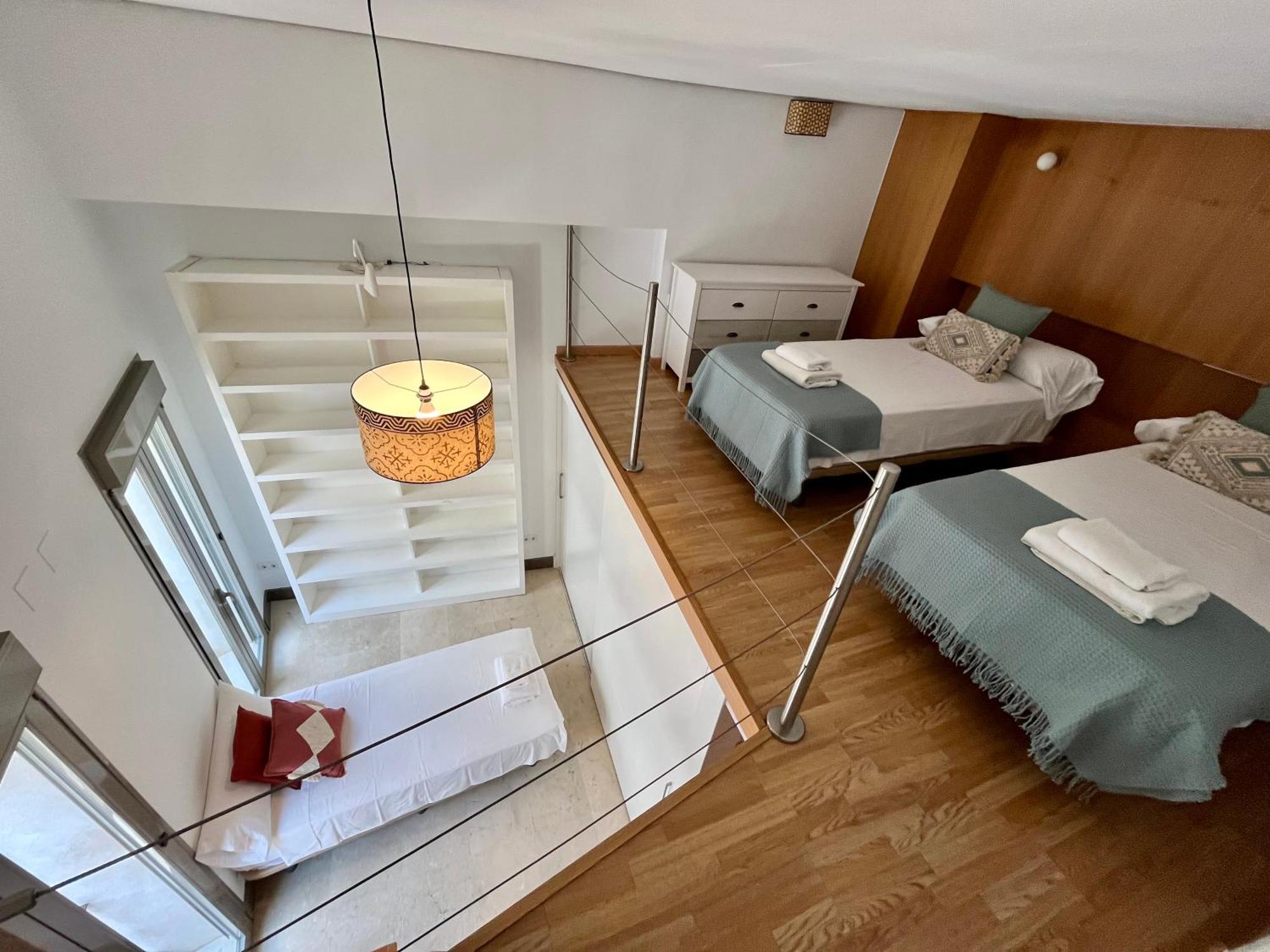Вилла Fdez Amazing House By Cathedral And Giralda With Private Pool Севилья Экстерьер фото